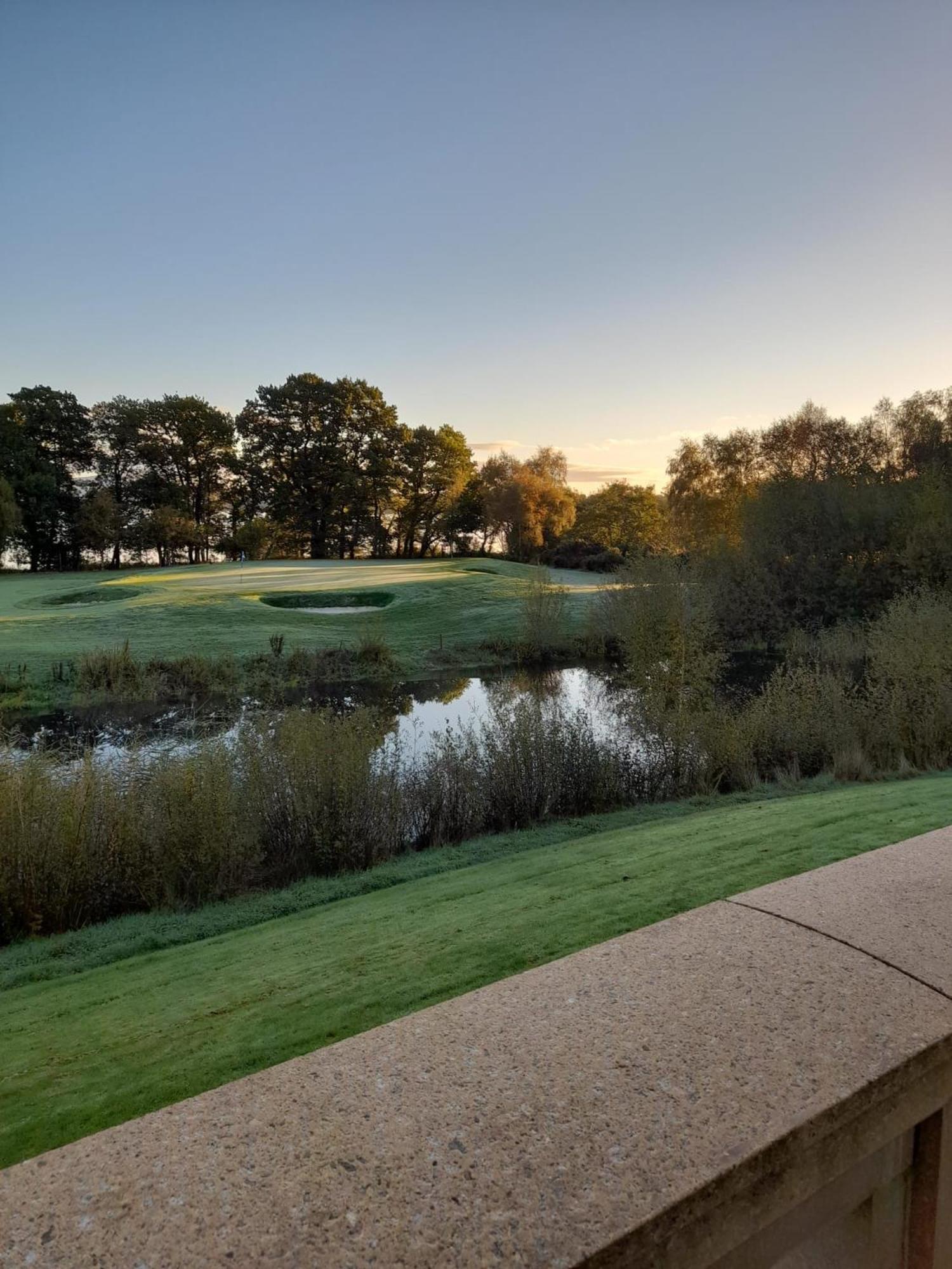 אלכסנדריה Cameron House On Loch Lomond מראה חיצוני תמונה The 18th hole at the 2019 Ryder Cup