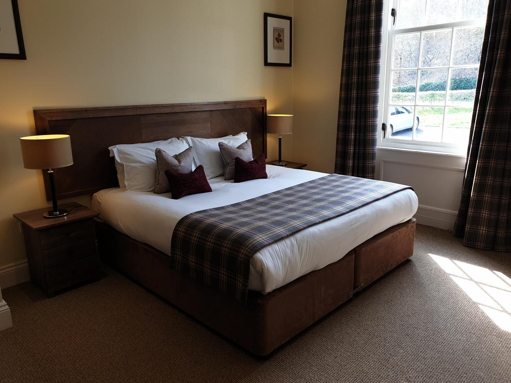 אלכסנדריה Cameron House On Loch Lomond מראה חיצוני תמונה A bedroom at the hotel